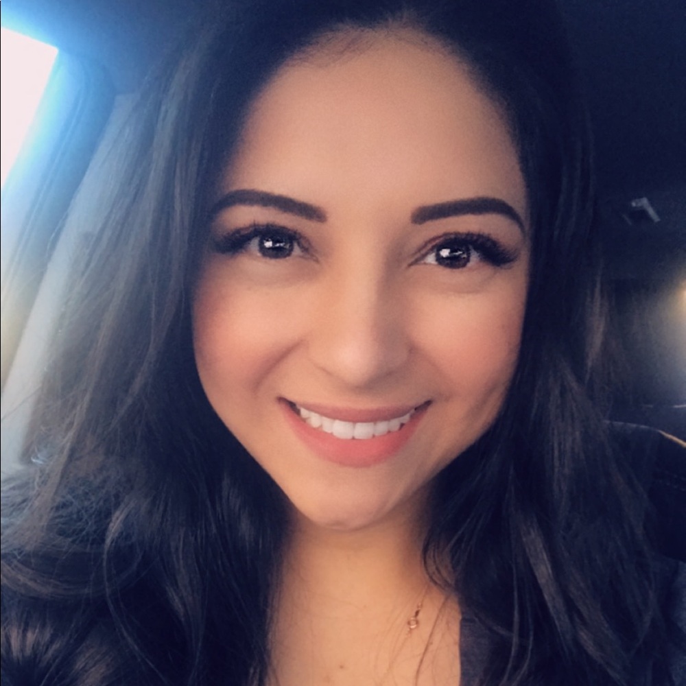 Meet your Posher, Sandy